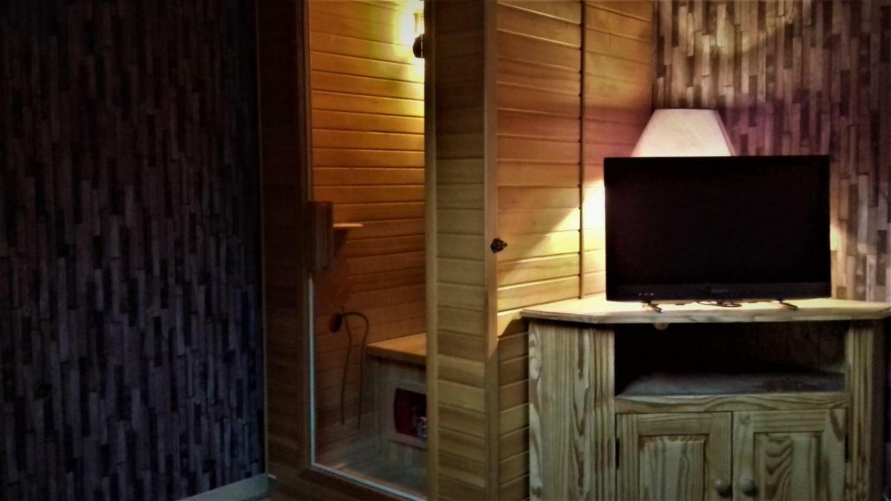 Le Bordarriben Sauna & Spa 4 Etoiles Gèdre Buitenkant foto